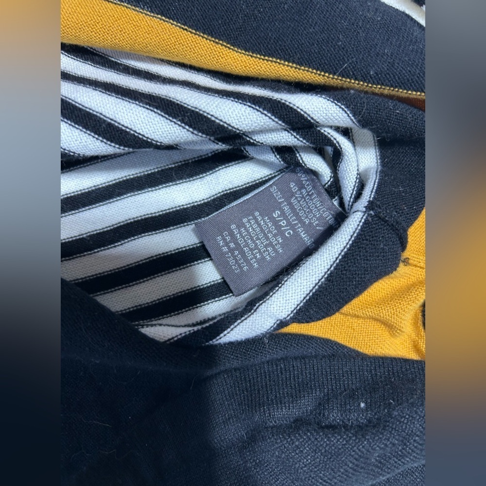 Suzy Shier Black and Yellow Striped 3/4 Sleeve Knit - Picture 4 of 6